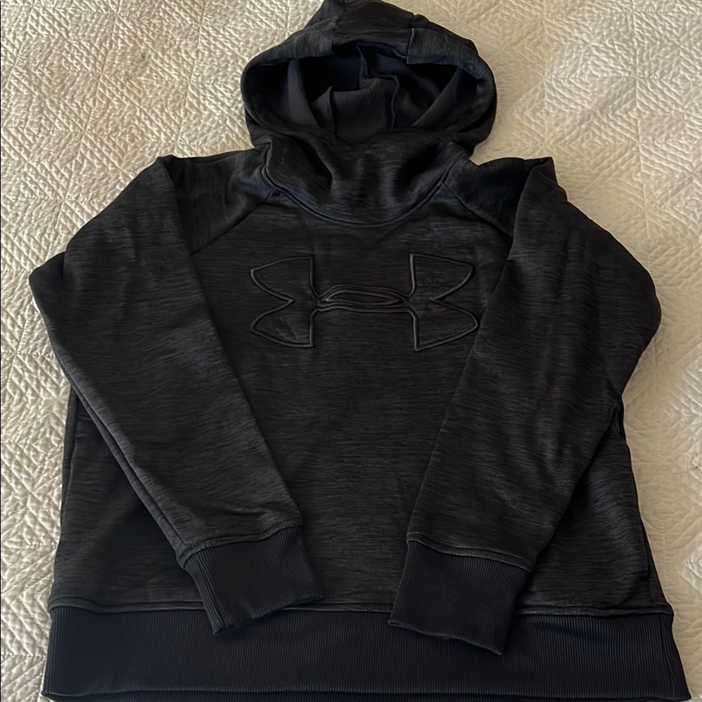 Under Armour Black Pullover Sweater with Fleece Finish